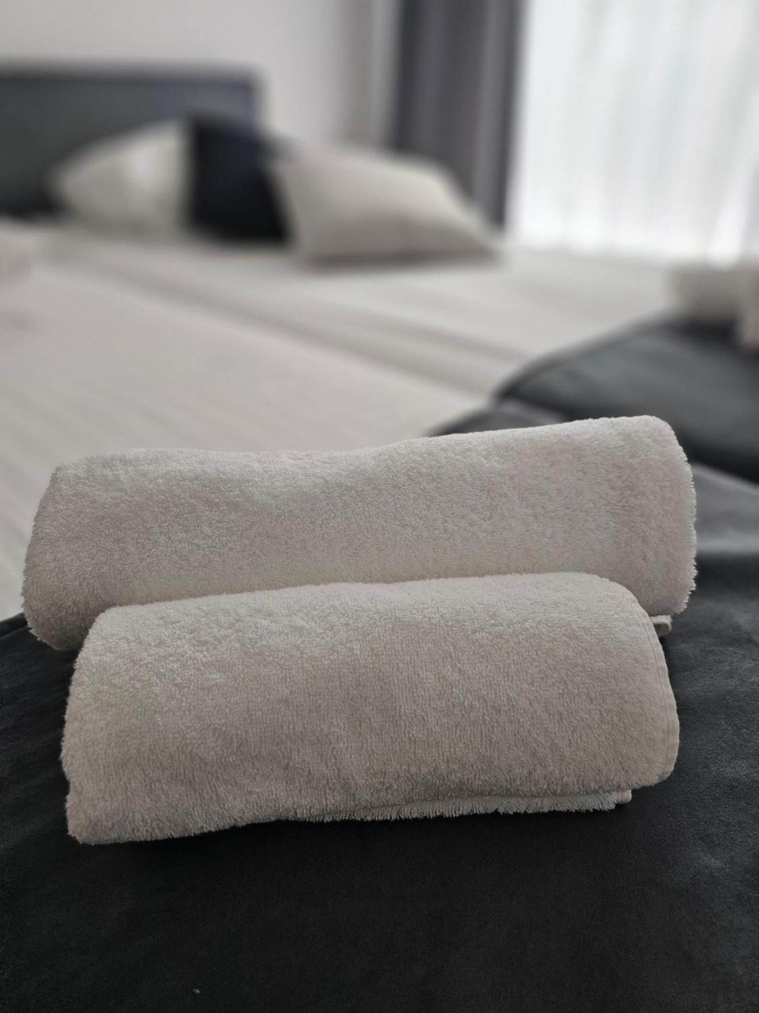 Hotel Tabor Сежана Екстериор снимка